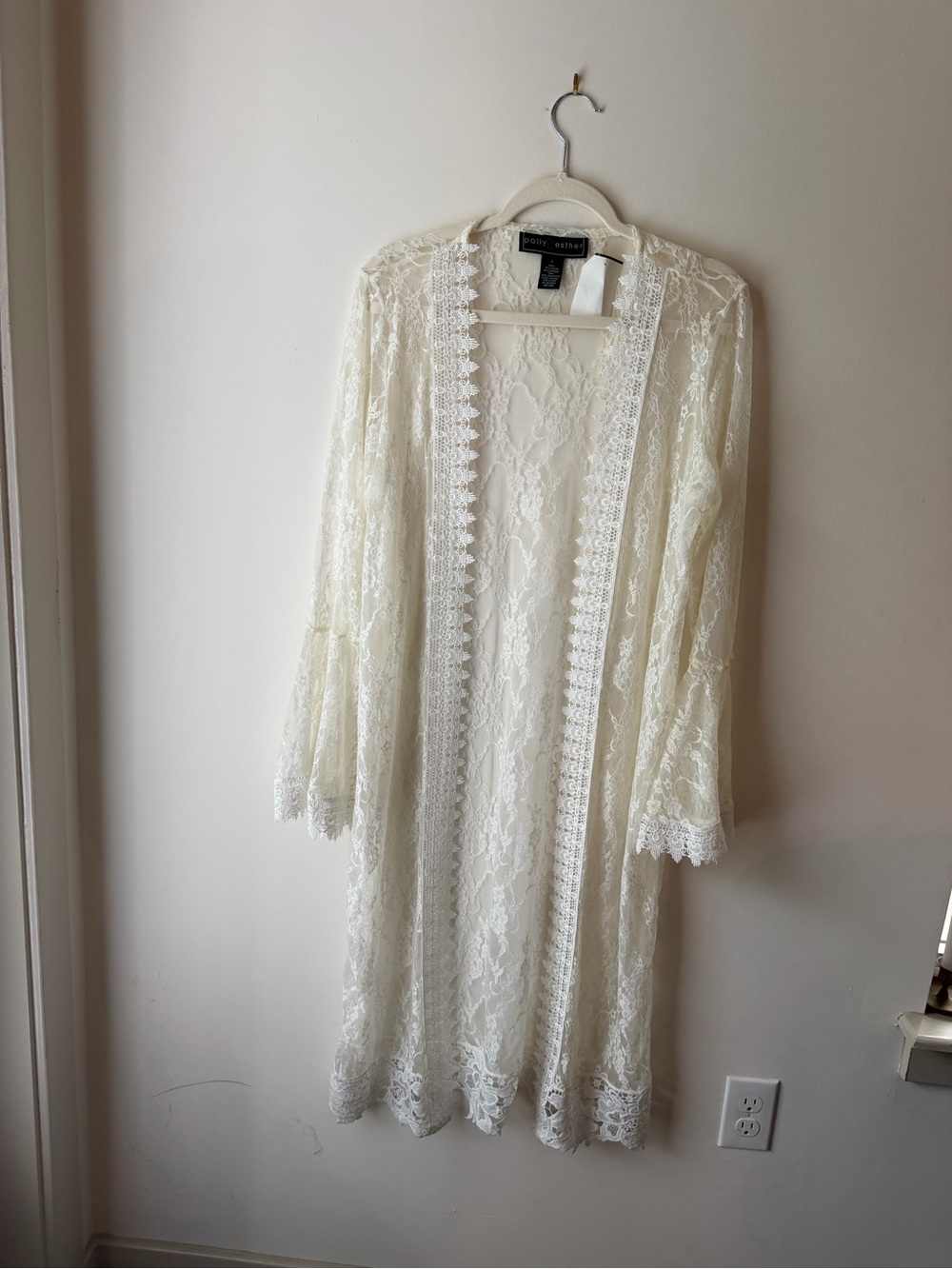 Polly & Esther Ivory Lace Kimono